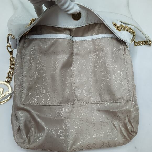 Michael Kors White Pebbled Leather Chain Strap Shoulder Bag - Picture 9 of 13